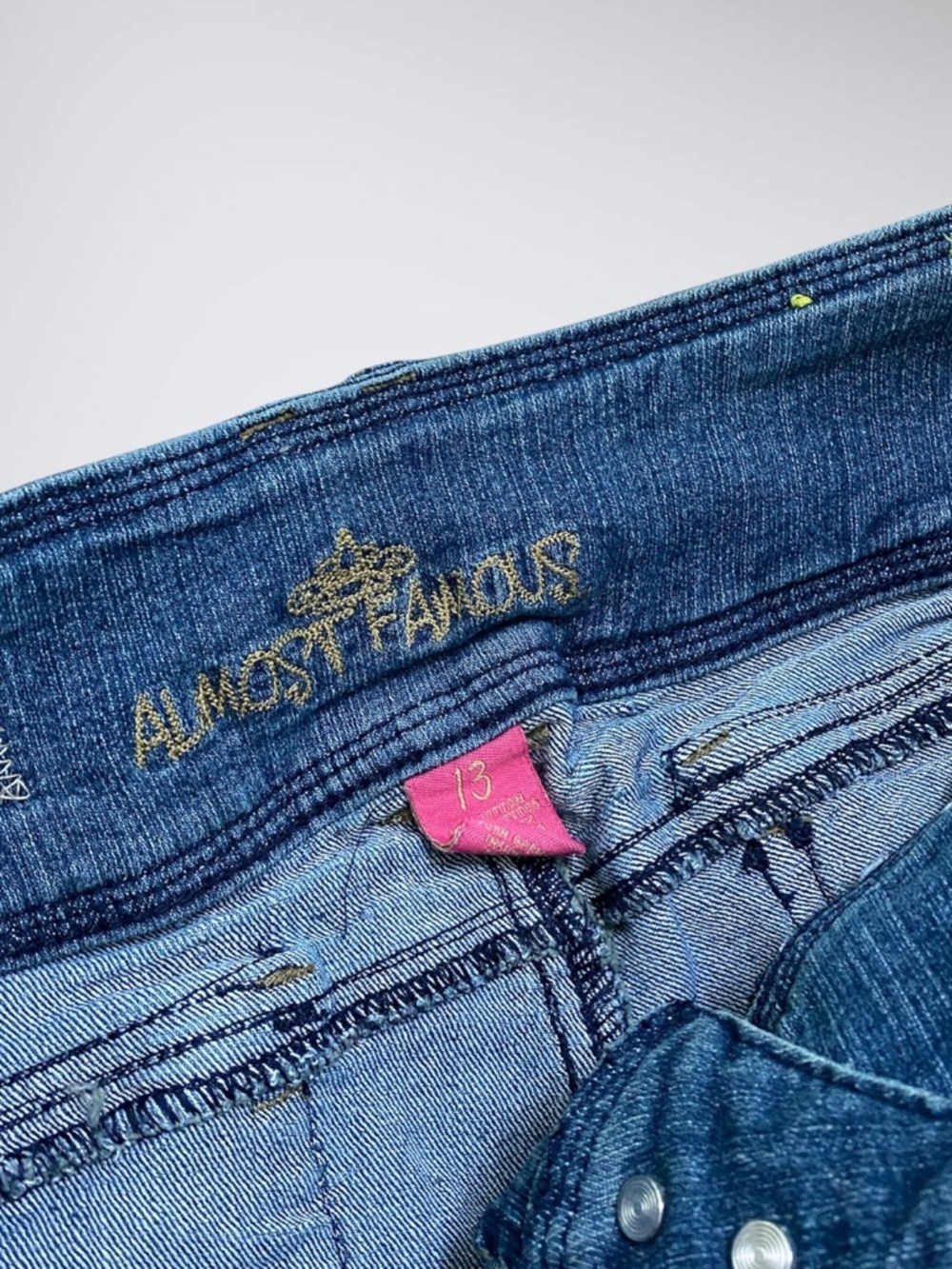 Almost Famous Low Rise Bootcut Jeans - Picture 7 of 9